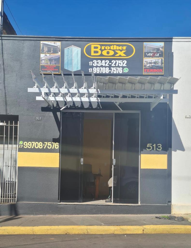João Brother - Verssol - Cobertura Abre e Fecha - Policarbonato - Toldos - Brise Articulado João Brother - Verssol - Cobertura Abre e Fecha - Policarbonato - Toldos - Brise Articulado